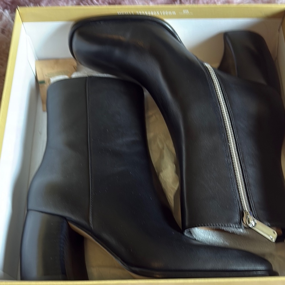 Michael Kors Black Ankle Boots - Picture 4 of 6